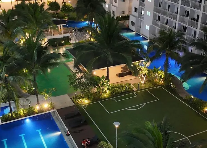 Balcony Pool View Shore Residences Tower D Apartahotel Manila